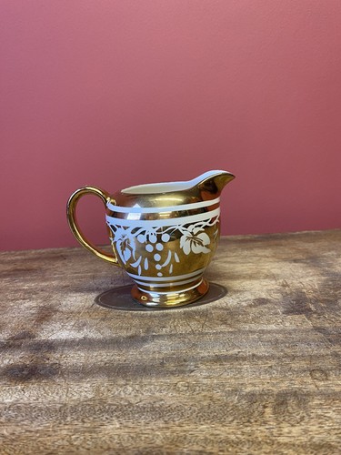 Antique white and gold 1930s - white,