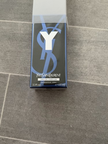 Yves saint laurent eau - yves, de