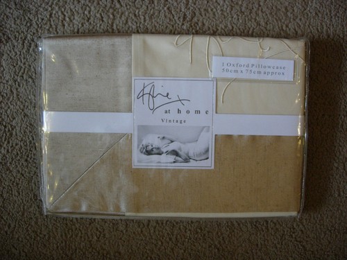 Kylie home vintage - kylie,