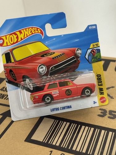 Hot wheels lotus cortina - hot, mk1
