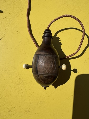 Rare antique turned wood - turned,