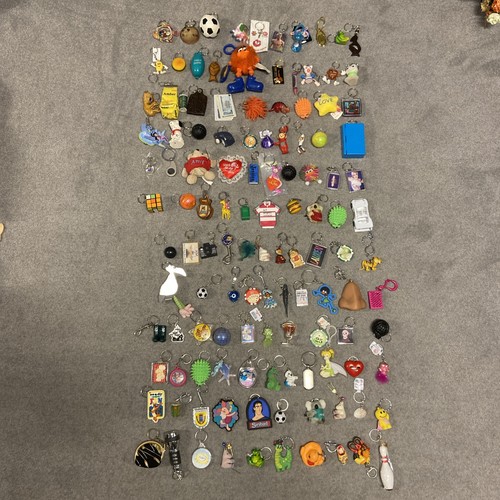 Vintage keyring job lot - keyring, 120