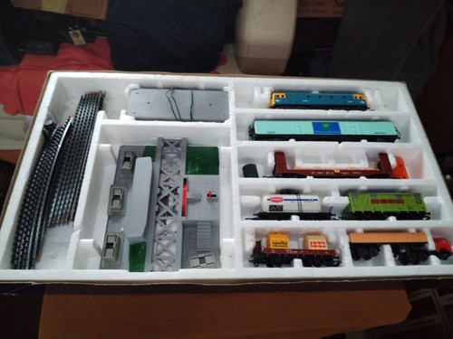 Lima train set - , oval