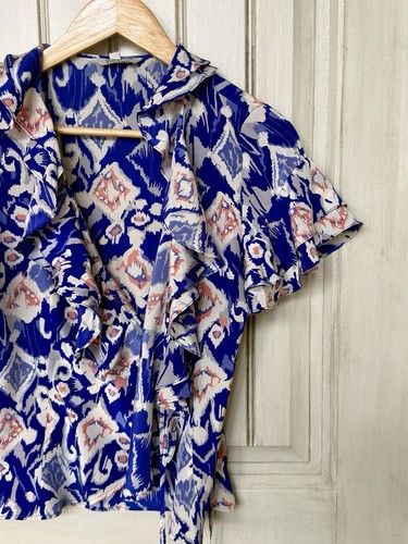 Tucker blouse size small - size,