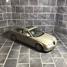 1/18 Maisto Jaguar S-Type
