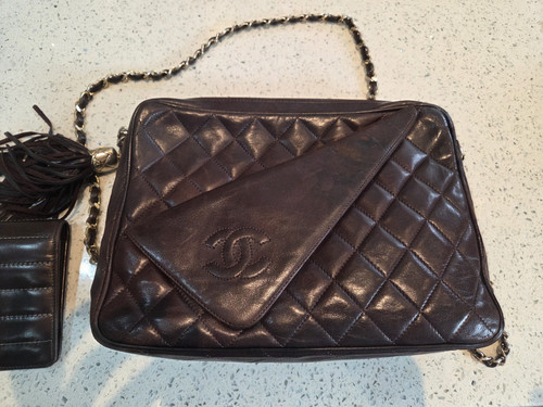 Chanel brown quilted leather - brown,