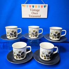 5 x Tea or Coffee CUPS &