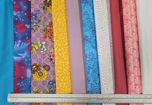 Assorted bundle 100 - bundle, 100%