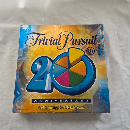 Trivial pursuit 20th - trivial,