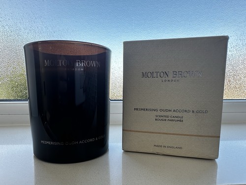 Molton brown mesmerising oudh - molton,