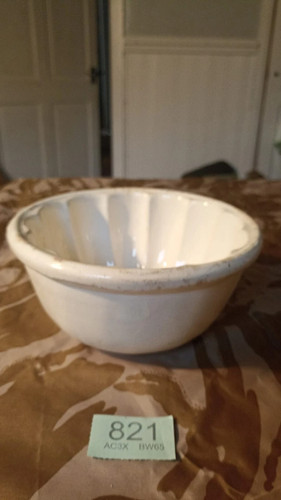 Victorian medium white ceramic - victorian,