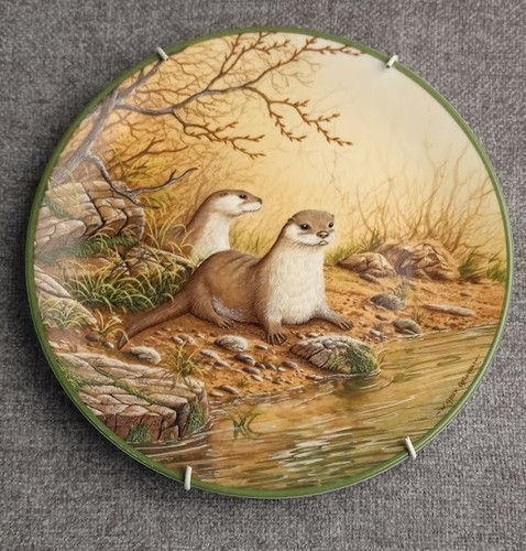 Royal doulton collectors plate - royal,