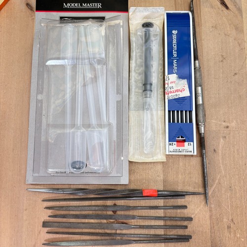 Lot model maker - model, tools