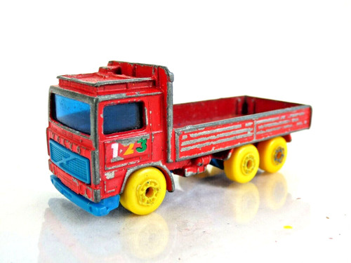 Matchbox volvo tilt - volvo,
