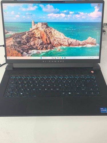 Alienware m15 gaming laptop - alienware,