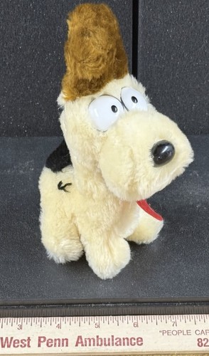 1983 odie from garfield small - odie,