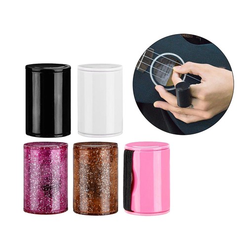 Rhythm finger shaker with - finger,