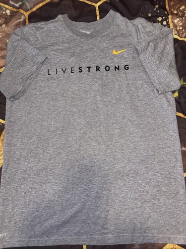 Vntg euc nike livestrong - vntg,