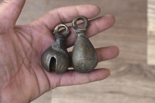 Vintage brass crotal rumble