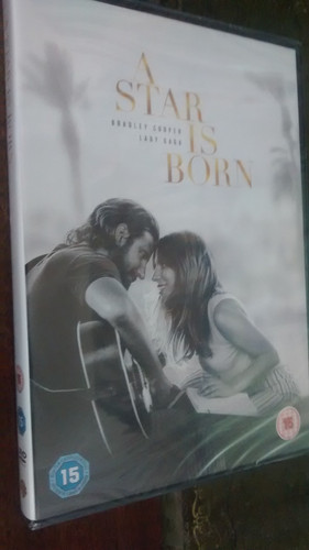 Star born - a, 2019)
