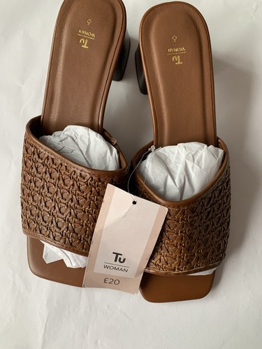 Bnwt brown sandals mule - tu,