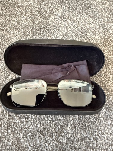Porsche design p8982 - design,