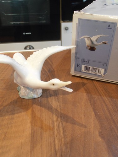 Lladro boxed figurine 1264 - lladro,