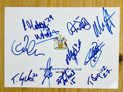 Hand signed team - hand,