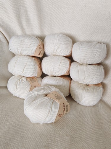 Wool thread yarn - thread, skeins