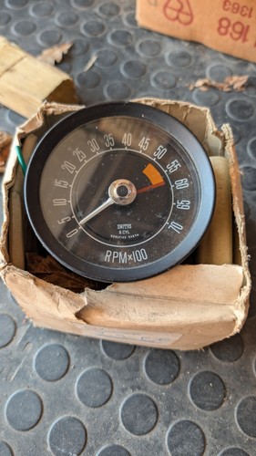 Triumph gt6 2000 5 - 2.5, pi