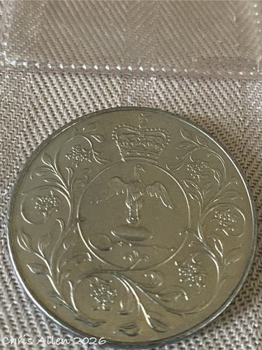 1977 queen elizabeth silver - queen,