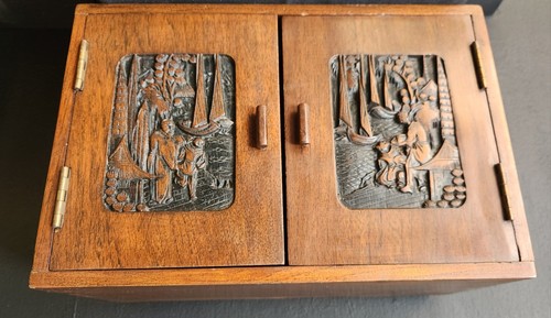 Small ornate chinese hardwood - ornate,
