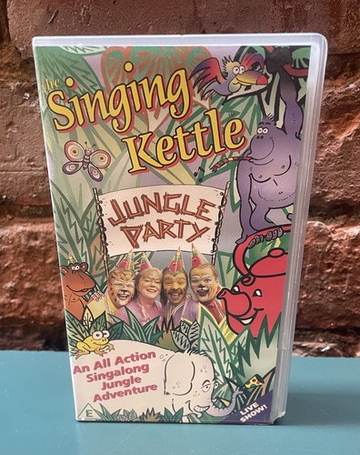 The singing kettle jungle - singing,