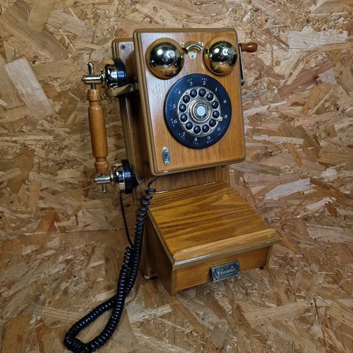 Retro wooden wall - retro, telephone