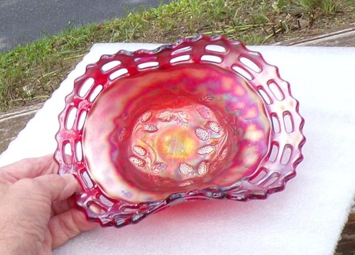 Fenton red carnival - red, glass