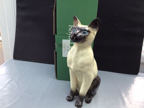 Vintage royal doulton - royal,