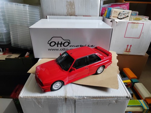 Boxed model otto models - model,