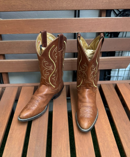 Justin women size - justin, golden