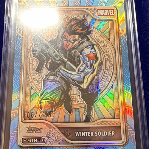 Topps mint marvel - topps,