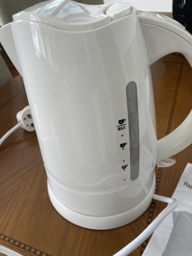 Fast boil kettle - fast, white