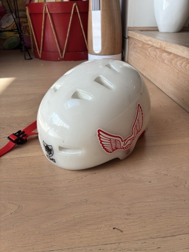 Tsg helmet white and red - and,