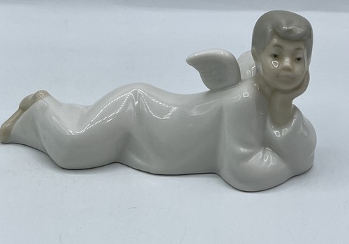 Nao lladro spain resting angel - spain,