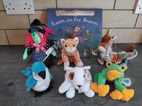 Story sack resource room - sack,