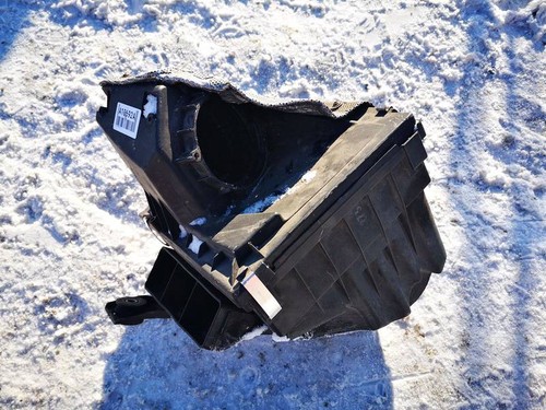 Air filter box - for, skoda