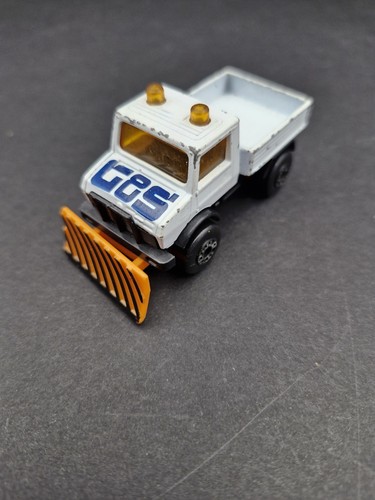 Vintage unimog snow plough - unimog,