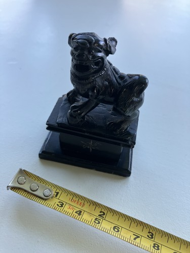 Black carved small - foo, dog