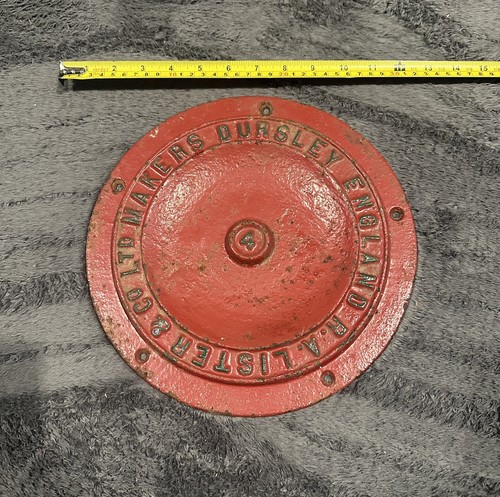 Vintage cast iron makers name - vintage,
