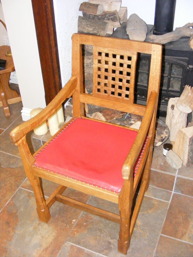 Mouseman apprentice peter - apprentice,