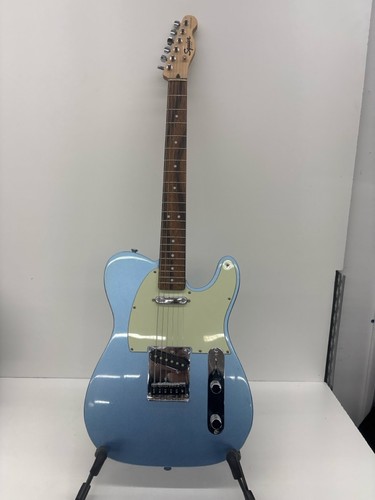 Pre owned fender - pre-owned,