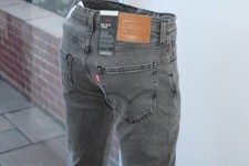 BNWT Men 512 Slim Levi W31 L34